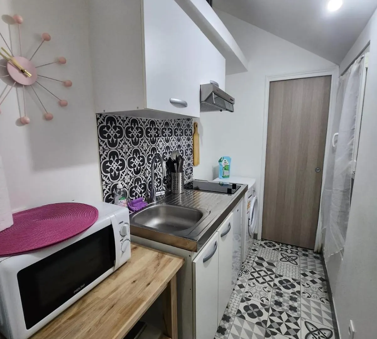 Apartamento En El 10 Paris Daire